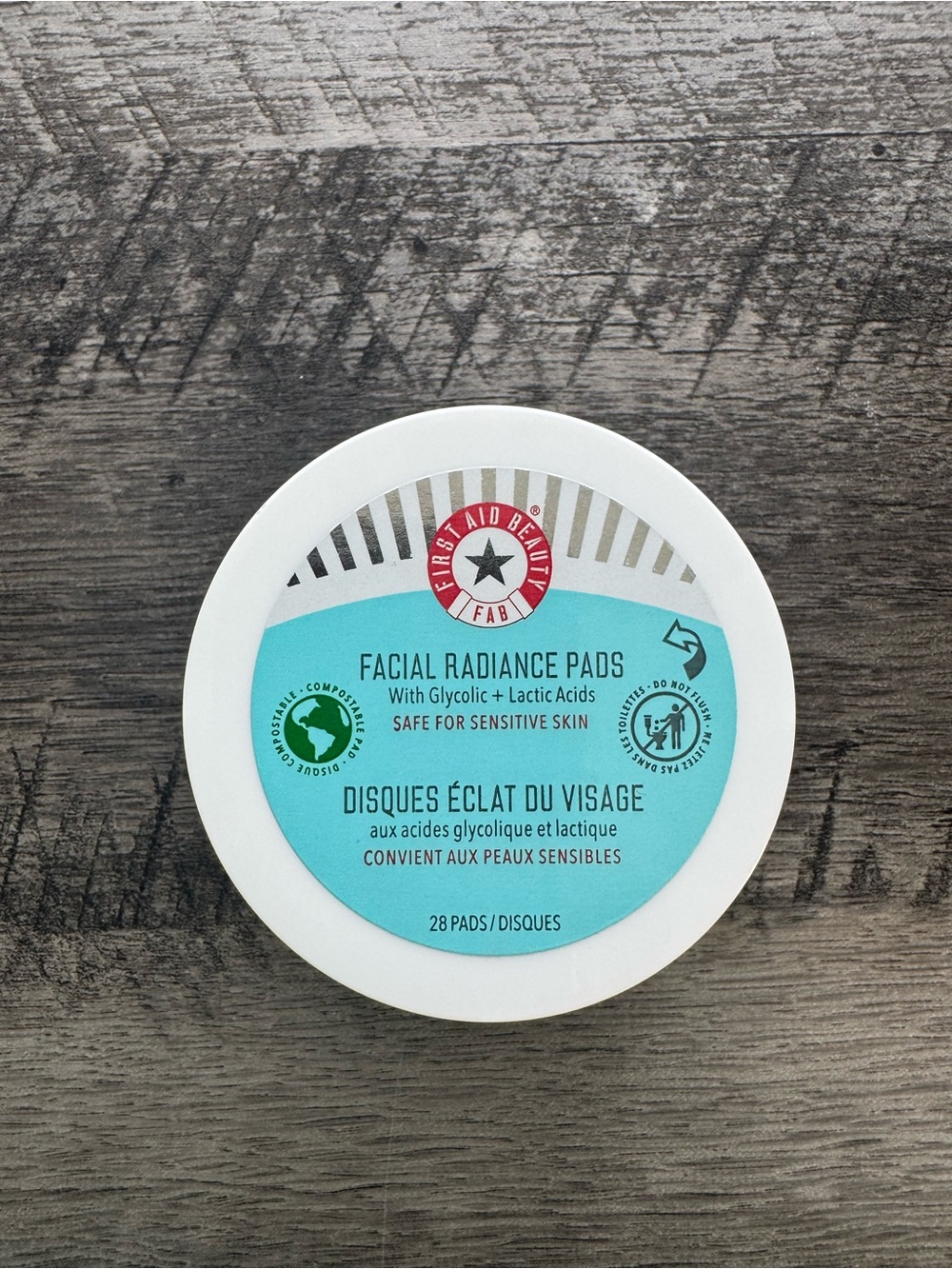 First Aid Beauty Facial Radiance Pads 28 Count (New)